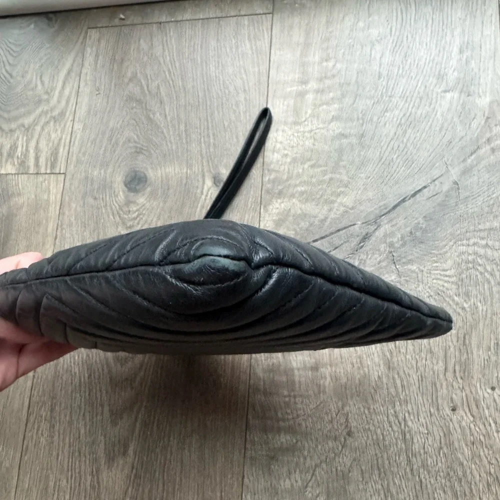 YSL CASSANDRE MATELASSÉ A5 Wristlet Pouch - Picture 5 of 11